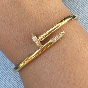 Gold NAIL with Zirconia Classic Model Bracelet